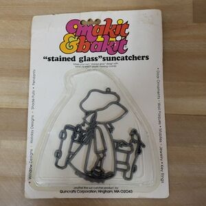 Vintage Makit & Bakit Stained Glass Suncatcher Holly Hobbie Frame